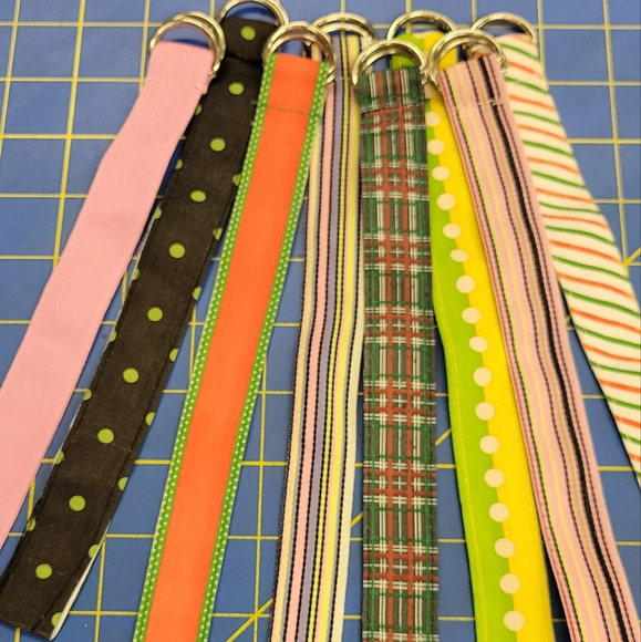 Grosgrain Ribbon Bracelet 9" x 7/8" w Silver Buckle Set of 9 - Picture 3 of 5